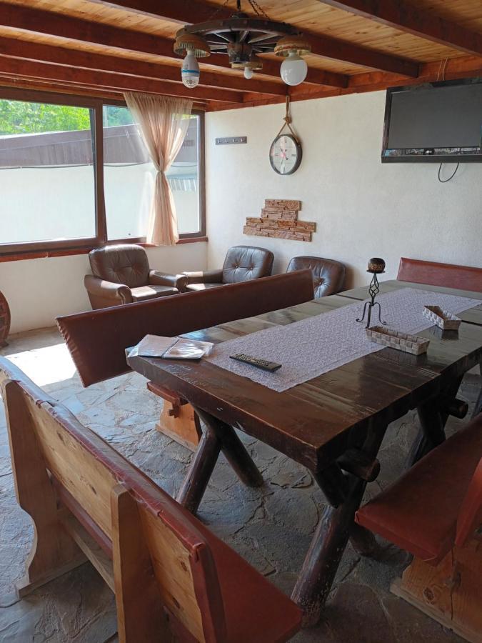Casa Mary Mar Hotel Tirgu Ocna Ngoại thất bức ảnh
