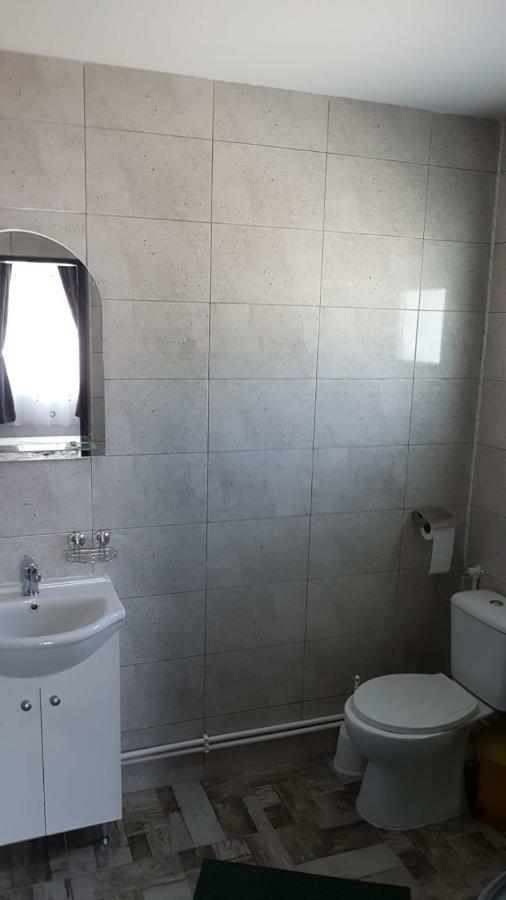 Casa Mary Mar Hotel Tirgu Ocna Ngoại thất bức ảnh